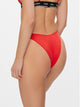 KW0KW02430 XNE CALVIN KLEIN ΓΥΝ. ΜΑΓΙΩ ΣΛΙΠ χρώμα: ΚΟΚΚΙΝΟ